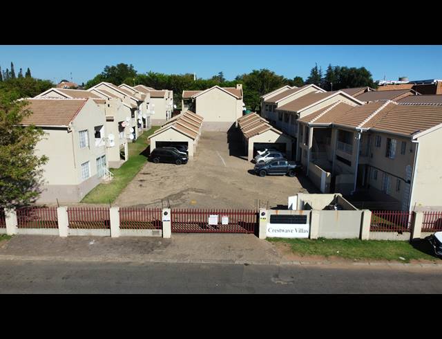 2 BEDROOM SECTIONAL TITLE FOR SALE IN DEL JUDOR